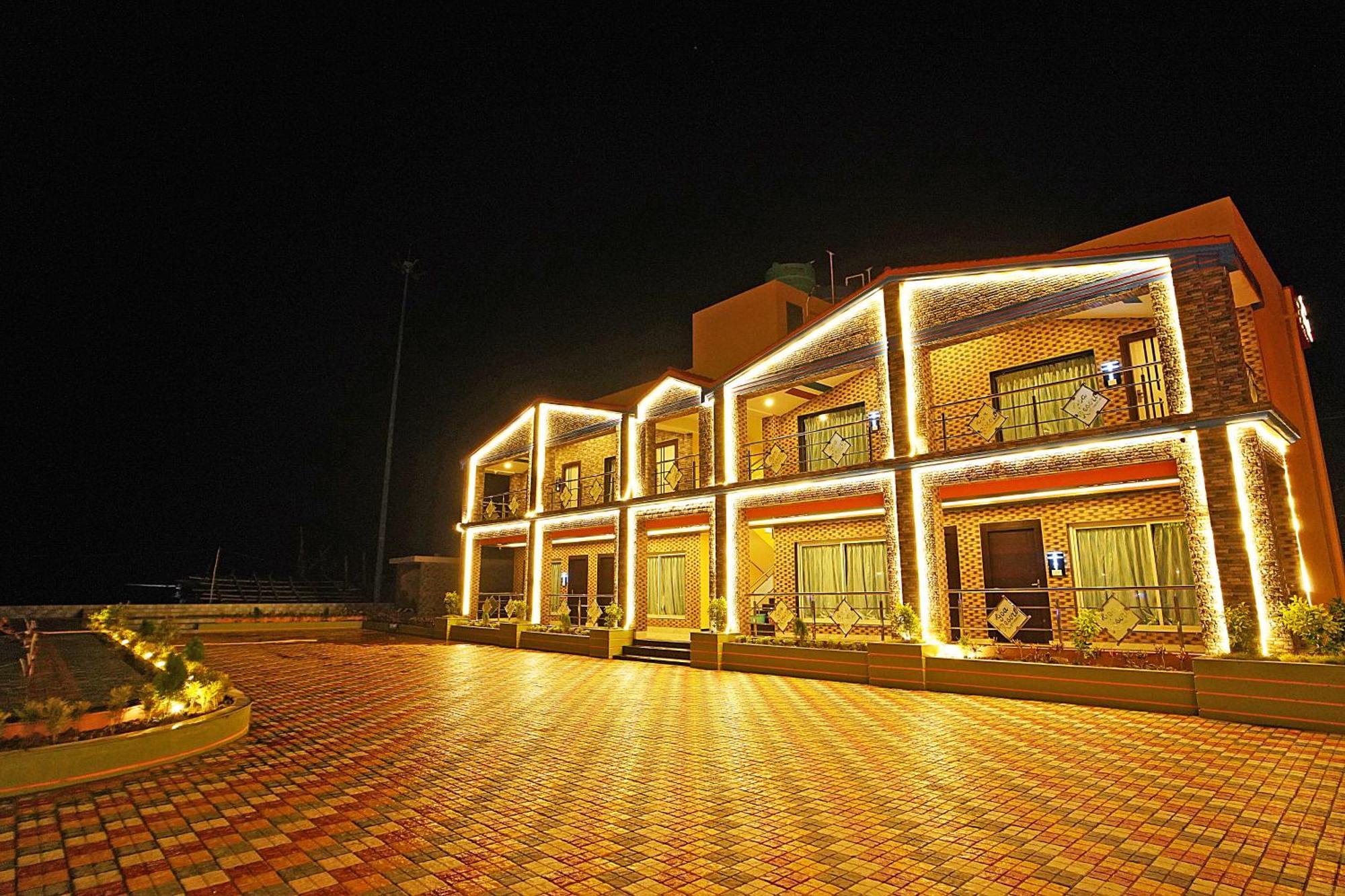 Goa Beach Resort On Beach Мандармани Экстерьер фото