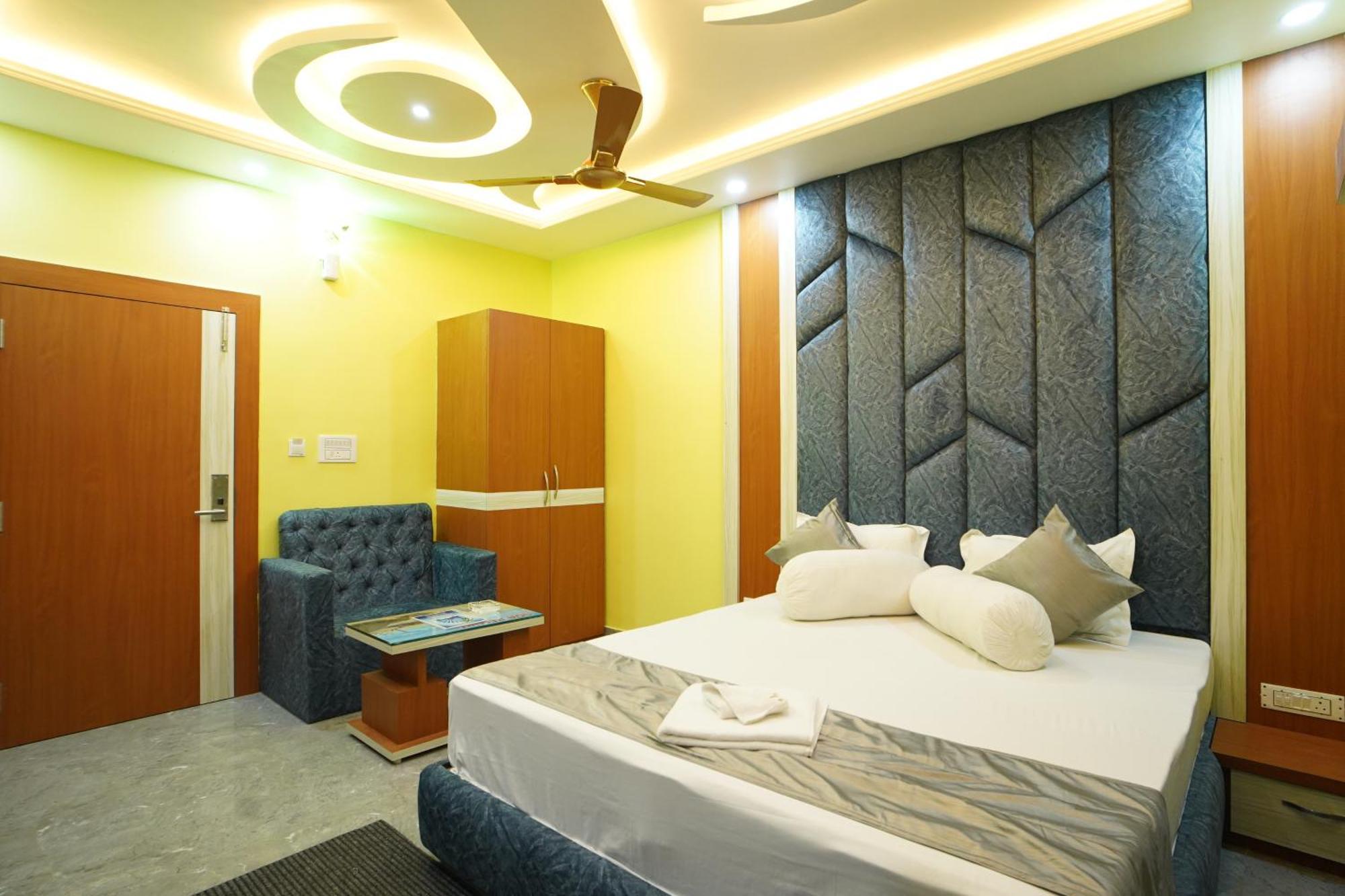 Goa Beach Resort On Beach Мандармани Экстерьер фото